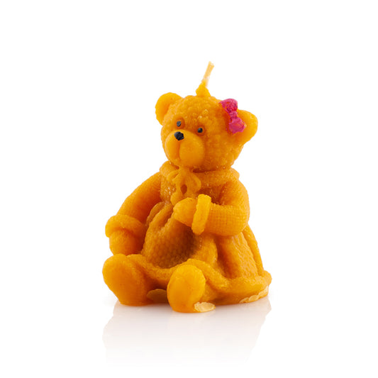 Sediaci medveď s mašličkou